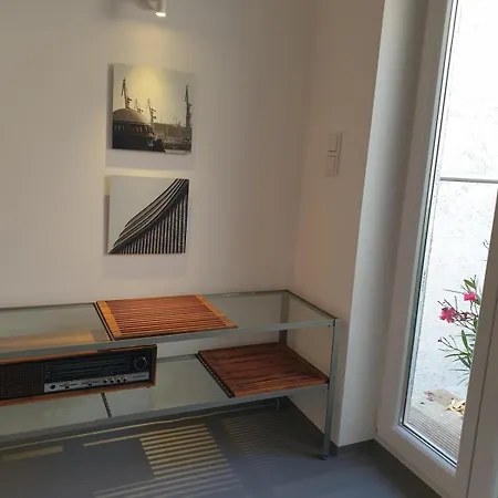 Fenster Zum Hof Appartement